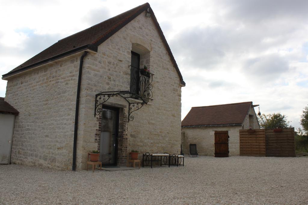 Charmante Maison Pierres 1768 Polisy ภายนอก รูปภาพ